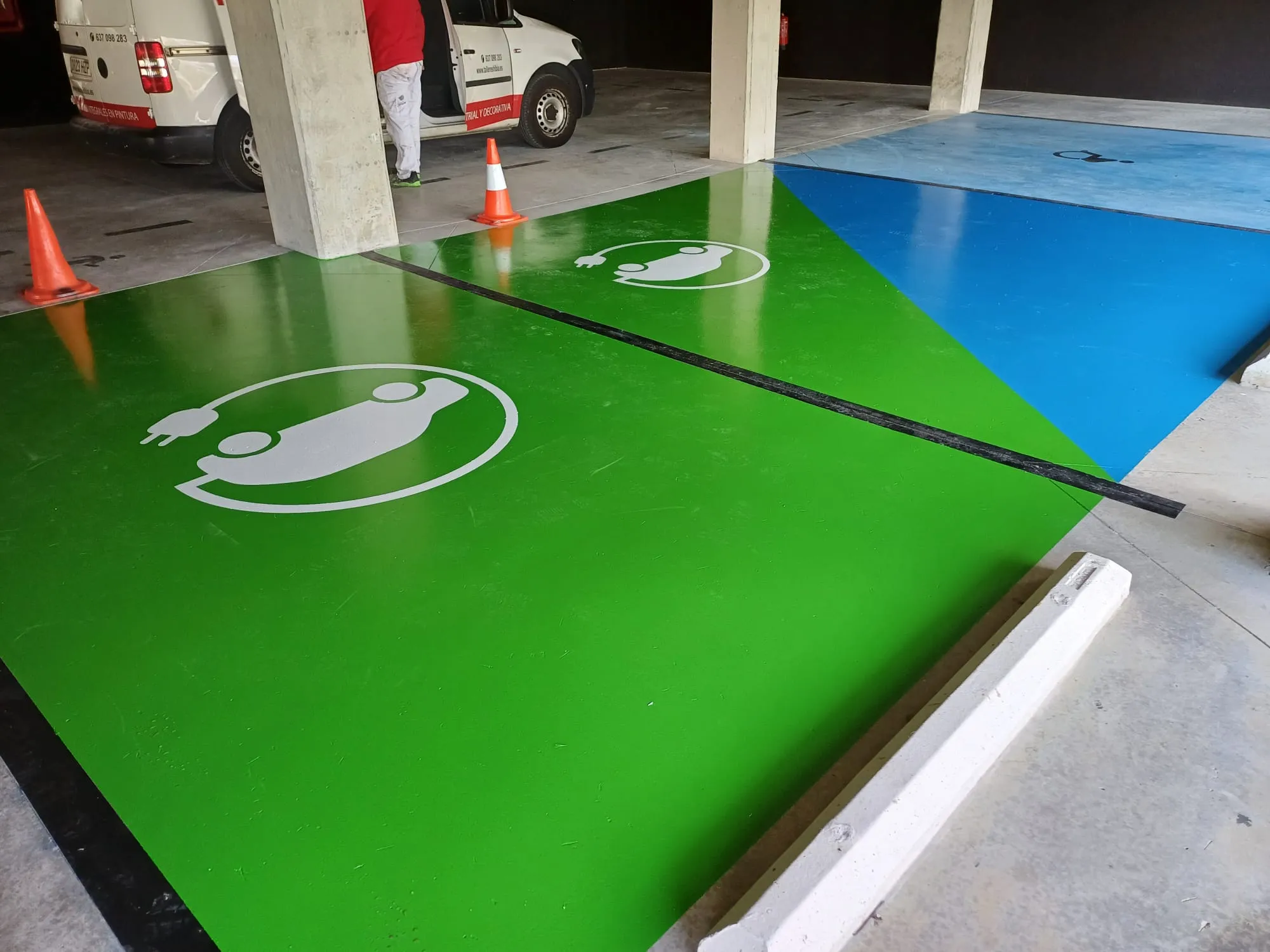 Pintura industrial aplicada en estructura metálica por empresa de pintura especializada