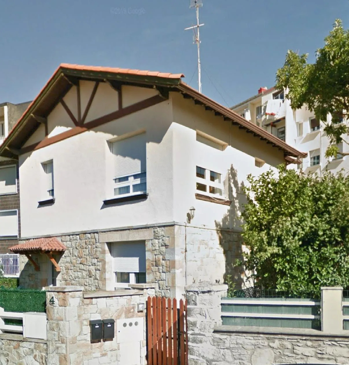 Servicios de pintura profesional en naves industriales en Bizkaia